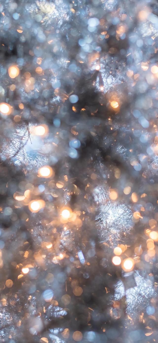 什么多彩四字词语，四字词语唯美（绚烂多彩…）