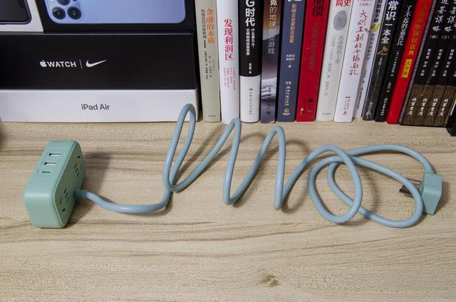 苹果手机简介，苹果手机品牌介绍（我的iPhone13使用四个月优缺点汇总与配件推荐）