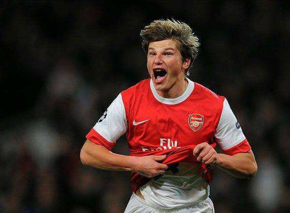 介绍下切尔西历史上著名的球员，切尔西史上最伟大的球员（苏联足球历史最佳阵容）