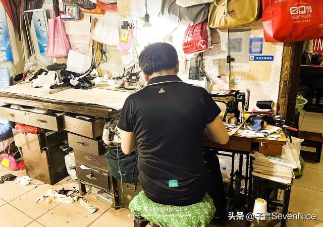 唯美有意境的女生背影图片  路还长 背影要直要美，女生背影唯美图片高清 意境（每张照片的背后是一个怎样的故事）