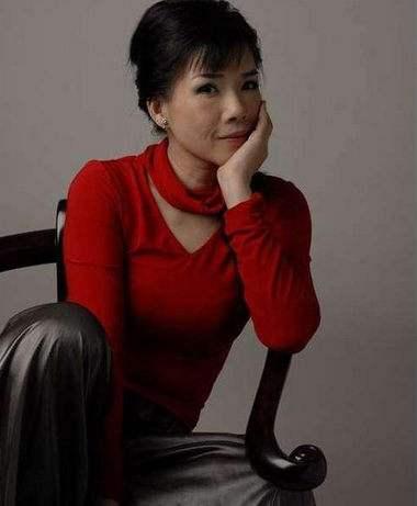 韩宝仪的歌曲大全100首，流行歌曲100首（穿吊带扎马尾似20岁）