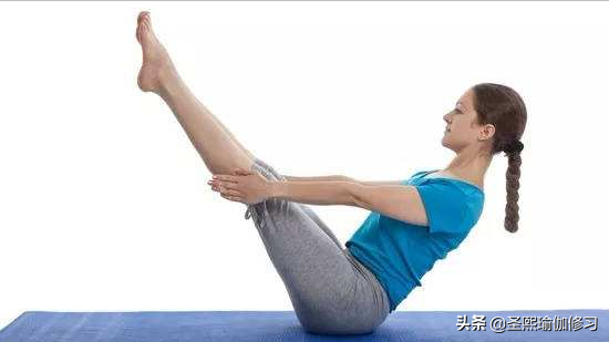 一套瑜伽动作16个动作，一套瑜伽动作16个动作简单（一套完整流瑜伽序列）