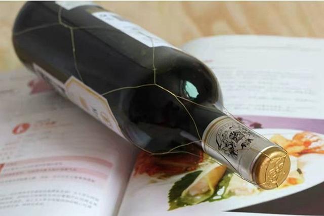 酿酒葡萄品种有哪些，酿酒葡萄品种有哪些种类（8款“行家都夸赞”的葡萄酒）