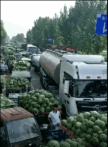腰上系红绳是什么意思，腰系红绳所蕴含的寓意（“姑娘腰上绑红绳）