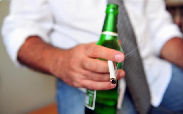 脑梗塞有哪些前兆，脑梗塞前兆有哪些（身体或会发出3个“警报”）