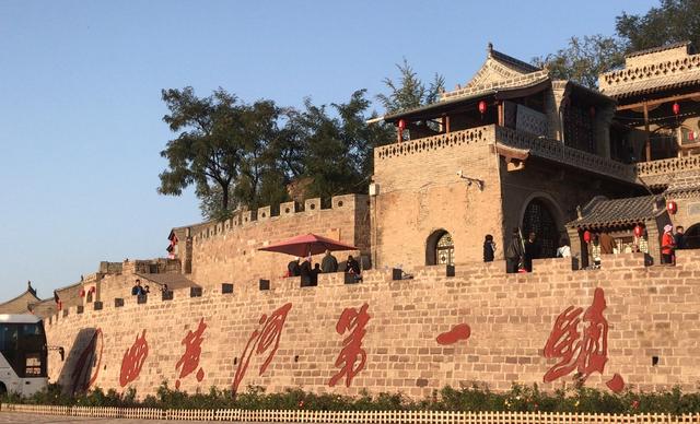 山西历史古城介绍，庭院深深中透着富华