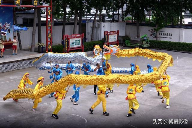 二龙戏珠，九街龙灯《二龙戏珠》（二龙戏珠是什么项目）