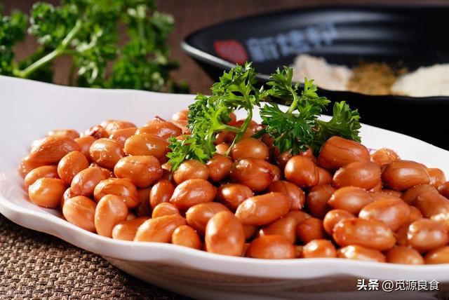 花生米怎么炒又香又脆，花生米怎样炒又香又脆还不潮（花生酥脆不糊）