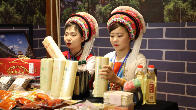 大理三月街，大理三月街的由来（今年“数字三月街”的这些隐藏技能）