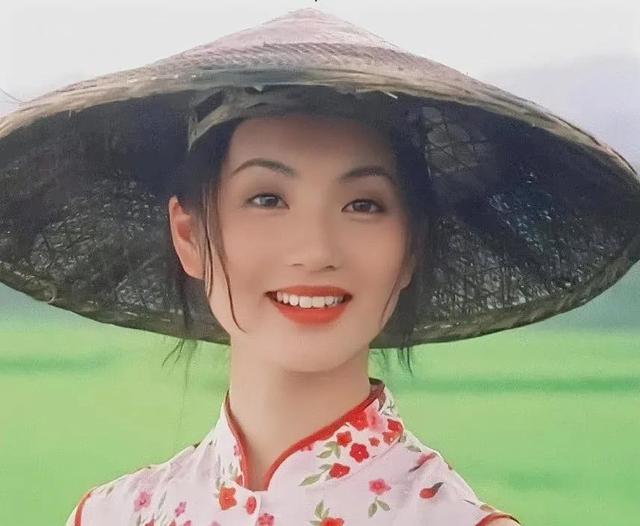 世界上最美的眼睛，世界上最美的眼睛长什么样子（星星般的眼眸里有星辰大海）