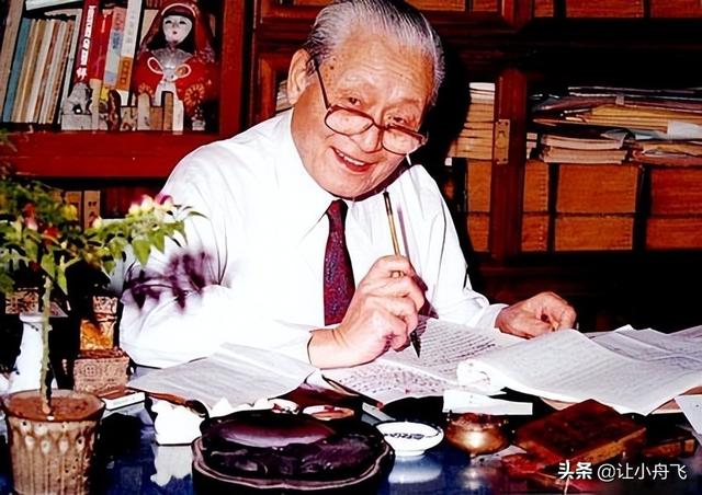 中国现代书法家排名一览表，当代十大书法家排名（现代80位书法大家作品欣赏）