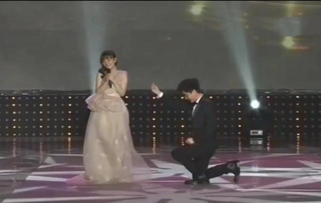 贾乃亮个人资料简介，贾乃亮个人资料简介及家世（再看贾乃亮和李小璐的婚姻）