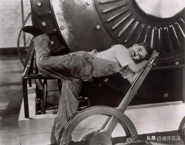 世界级喜剧大师你知道他的名字吗，喜剧艺术大师——卓别林