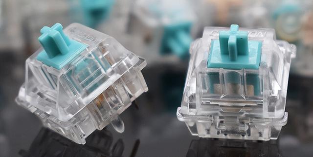 国产单反相机品牌，国产单反相机品牌排行榜（当年人人都嫌的中国键盘）