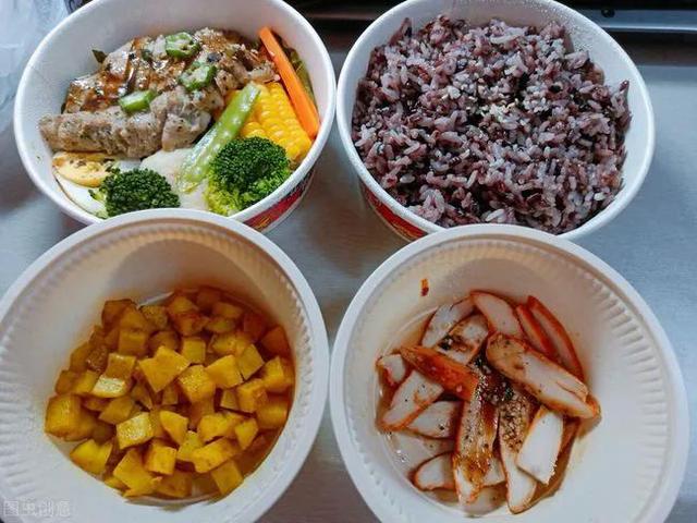 一周减肥食谱，一周减肥食谱图片（减肥食谱 一周瘦10斤）