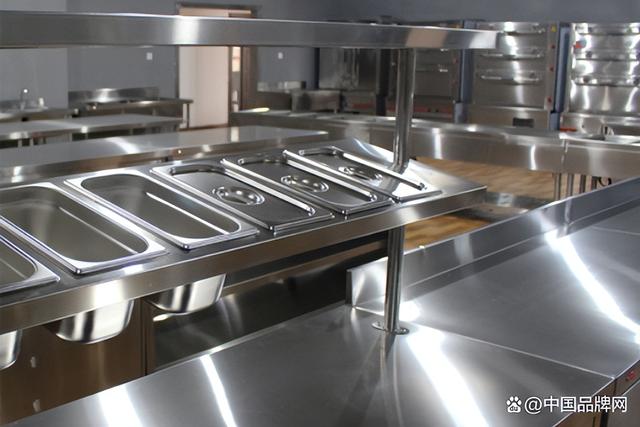 不锈钢锅十大名牌，十大不锈钢厨具品牌（商用厨具排名前十的品牌）