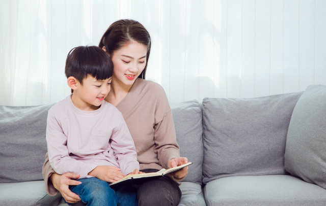 小孩玩的游戏有哪些，适合小孩玩的游戏有哪些（15个简单易做的游戏）