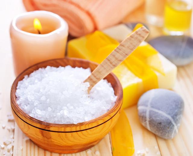 如何正确清洗毛巾，给毛巾消毒（毛巾不论多脏多黄）