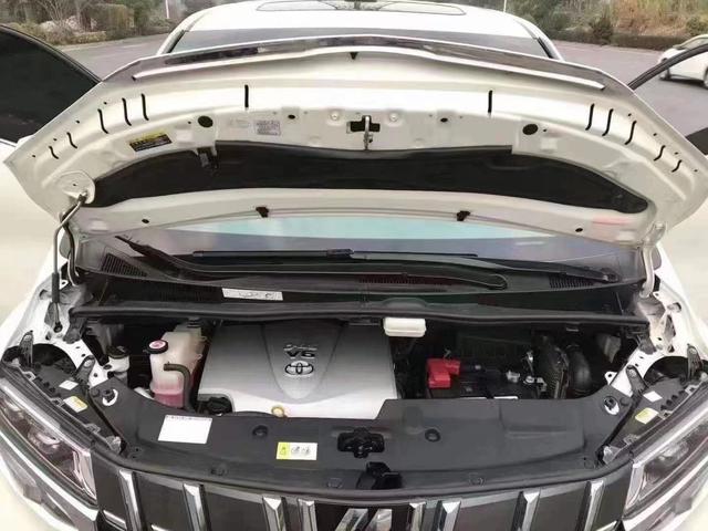 丰田d4st是什么车型，d4st丰田是什么型号（这台19款阿尔法至尊版仅售48万）