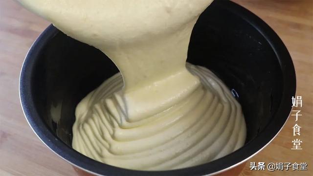 自己做蛋糕的方法步骤，在家自己做蛋糕的方法步骤（想吃蛋糕不用买）