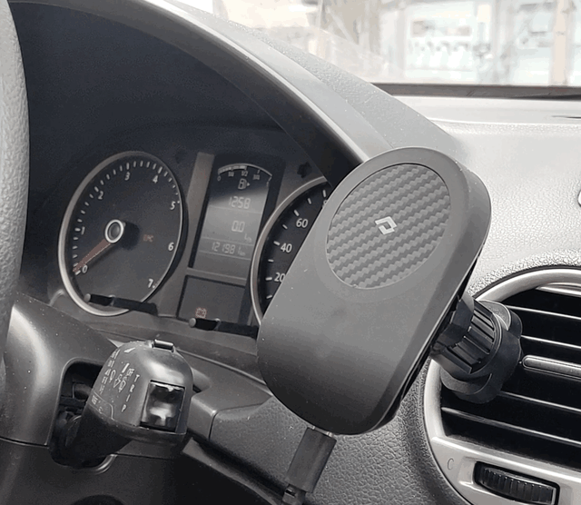 苹果手机无线充电，苹果x怎么无线充电（iPhone13）