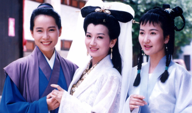 婚姻线怎么看 婚姻线详解，婚姻线怎么看（一个人的姻缘，是命里注定的）