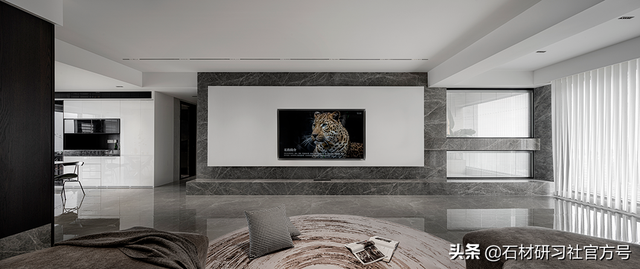 背景墙装饰材料，背景墙装饰材料有哪些（电视背景墙要高级）