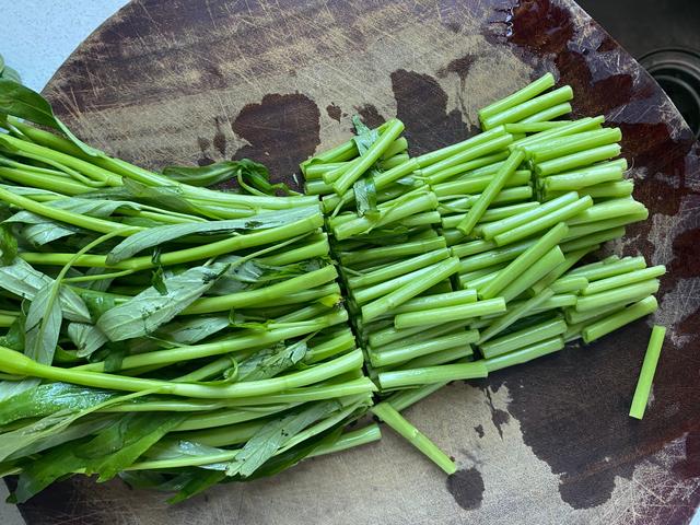 吃什么食物对子宫好，女性吃哪些食物对子宫好（“子宫最喜欢”的5种蔬菜）