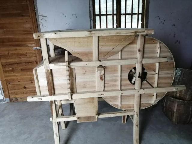 禾比秕谷怎么读，秕谷怎么读拼音怎么写（80年代农村常用的14种老物件）