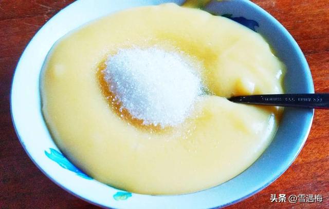 石凉粉的做法，石凉粉的做法及配方（四川美食苞谷凉粉，附制作流程）