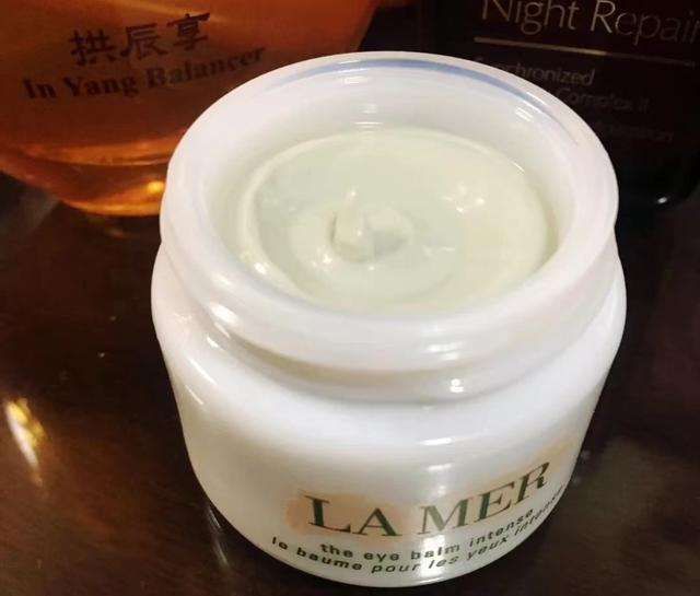 什么眼霜去皱效果好，真正可以去皱的眼霜（良心推荐这几款超火爆的抗老眼霜）