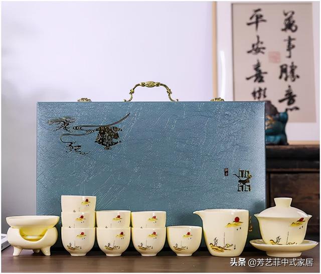 茶具套装有哪些东西，茶具套装的各物件介绍（十套高颜值新中式茶具）