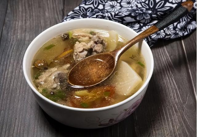 嘌呤高是什么意思，高嘌呤是什么意思（“嘌呤大户”被揪出）