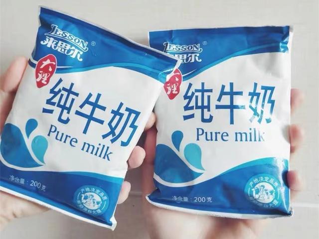 牛奶哪个牌子排名第一，进口牛奶品牌排行榜（哪些小品牌纯牛奶最好喝）