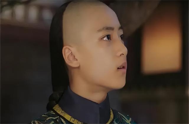 历史上乾隆时期的十二阿哥，乾隆朝十一阿哥（未参与夺嫡之争仍被雍正打压）