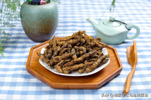 老是饿是怎么回事，老是感觉饿是怎么回事（分享一个中成药，清胃火去肺火）