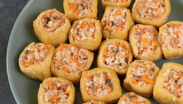 油泡怎么做好吃又简单，油泡怎么做好吃又简单无酵母（这道美食要多吃）