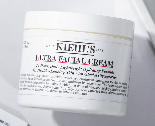 科颜氏面霜好用吗，科颜氏面霜适合什么肤质与年龄（科颜氏高保湿面霜和啫喱清爽面霜）