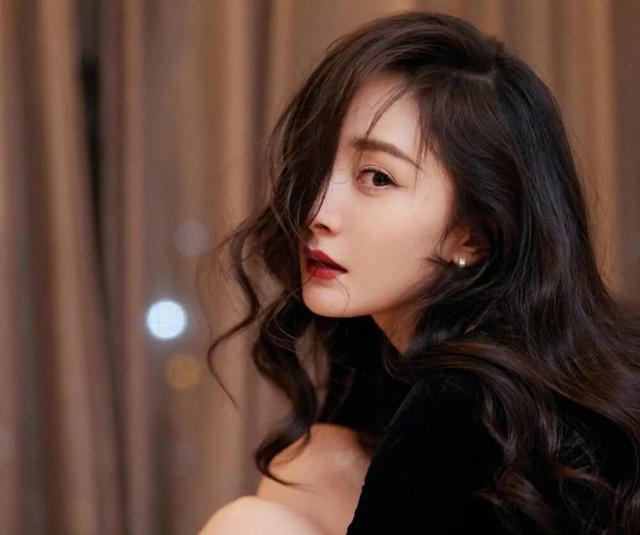 明星美女排名2020最新排名，明星美女图片微信头像（娱乐圈“人气女明星排行榜”）