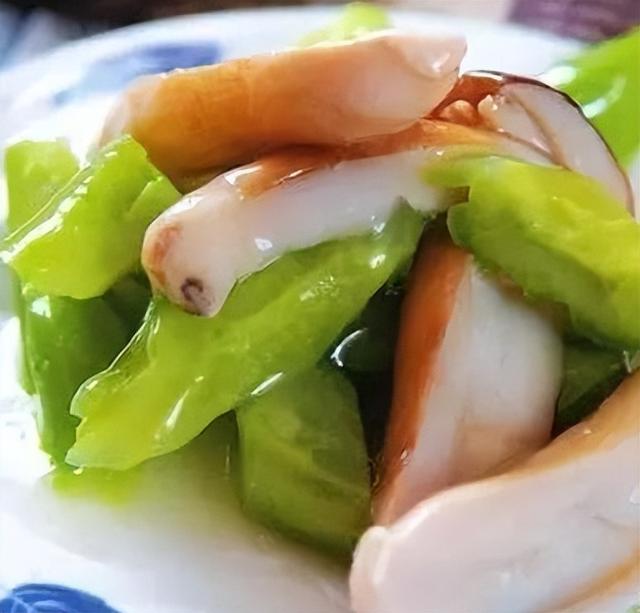 瘦肉炒丝瓜怎么做，丝瓜炒肉怎样做（36款下饭菜推荐）