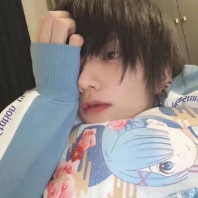 逼图，微信头像，逼图（微信头像+背景图片2022最火爆）