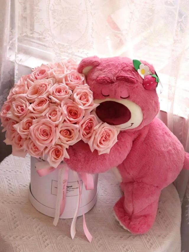 草莓熊头像/可爱/粉色系/爱没有技巧微信，草莓熊头像/可爱/粉色系/爱没有技巧，真诚才是必杀技（友友们草莓熊系列 快快收起来）