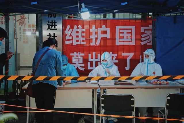 现在做什么最赚钱，现在干什么工作挣钱（国企垄断了大部分赚钱快、利润高的行业）