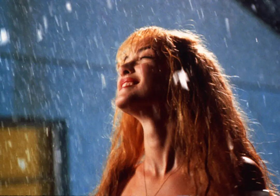 适合情侣一起看的电影，适合情侣一起看的电影推荐（18部适合情侣在一起观看的高分经典电影）