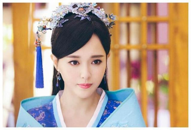 真人二次元/萝莉/同一个人/适合组头/高清  拿图点赞眼瞎别拿。，微信头像，真人二次元/萝莉/同一个人/适合组头/高清  拿图点赞眼瞎别拿。（这13位女星的反串）