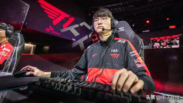lol综合实力查询，怎样用微信查询LOL综合实力（外媒upcomer发布英雄联盟全球战力排行）