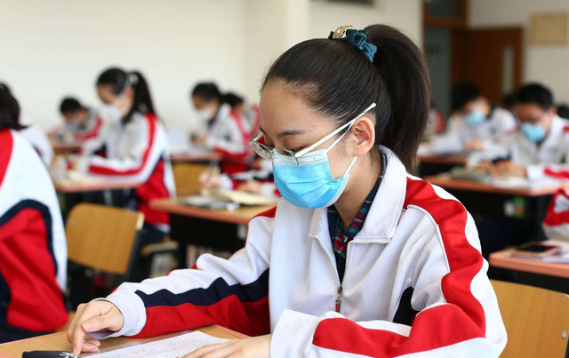 芊芊学子和莘莘学子的区别，芊芊学子和莘莘学子有什么区别（2022年考生需注意）