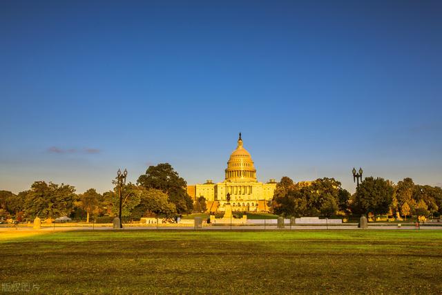 美国的国土面积是多少平方公里，美国面积多少平方公里（1500万买214万平方公里土地）