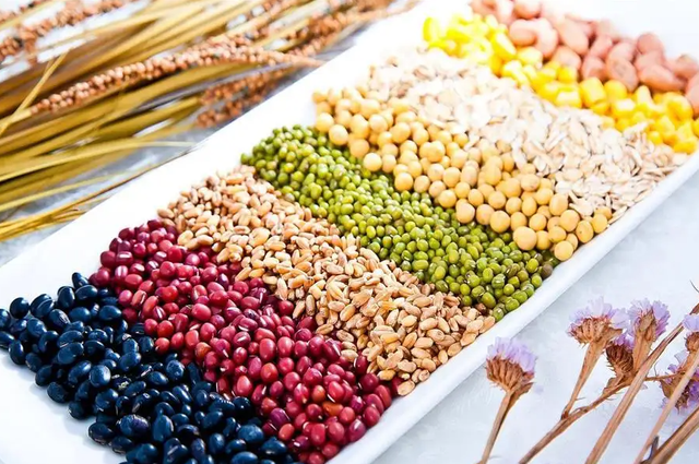 含糖低的五谷杂粮排行榜，低糖主食食物一览表（帮你慢慢“逼走”糖尿病）