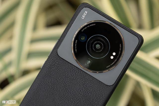 小米手机怎么设置屏幕亮度时间，小米手机怎么设置屏幕亮屏时间（徕卡助力影像巅峰旗舰）